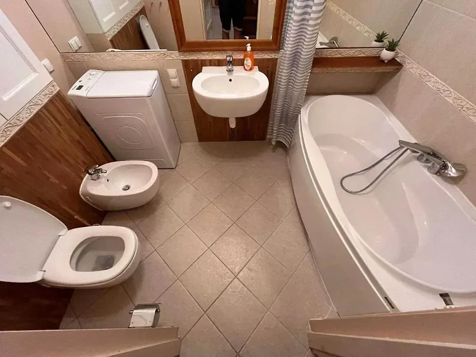 Apartament W Centrum Warszawy Z Darmowym Parkingiem Warszawa 0*,  Polska